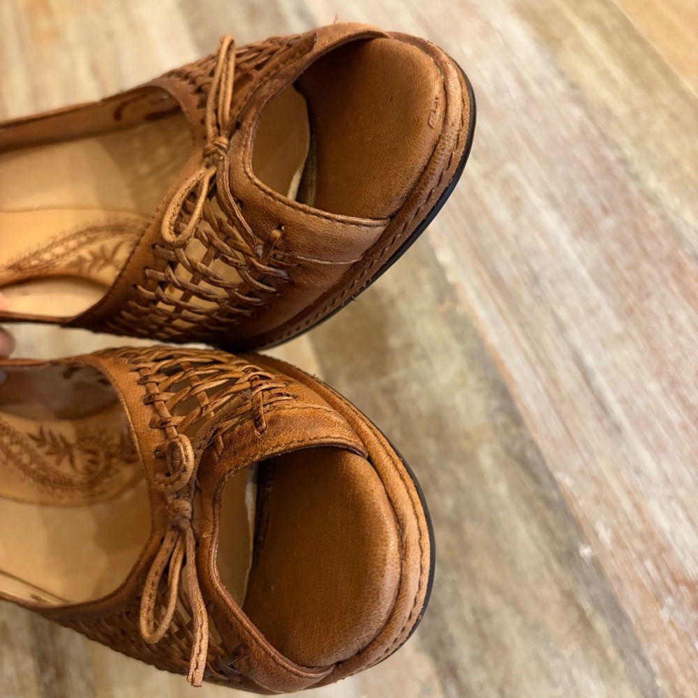 Sofft Brown Leather Woven Peep Toe Bow Pumps Heels 1217700 Womens 9M - Picture 12 of 13